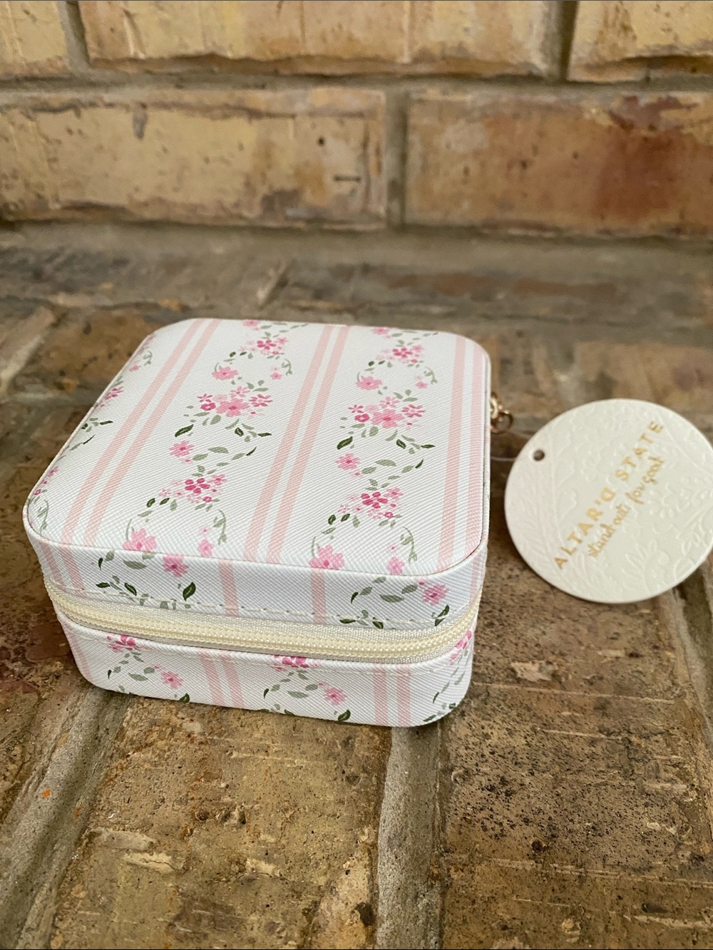 Altar’d State Floral Stripe Jewelry Case in Pink and White